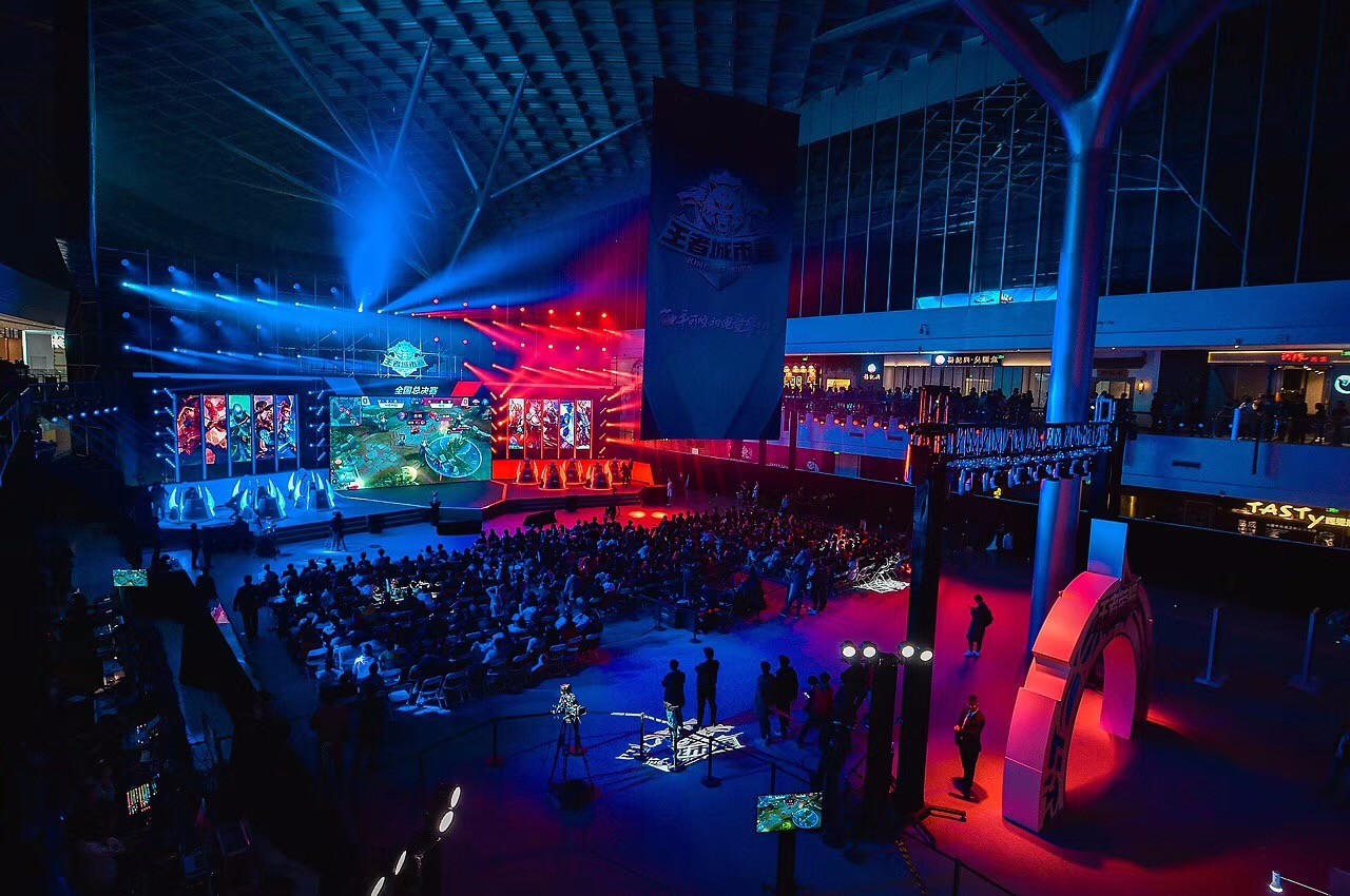 德州扑克高手早早就退出（德州扑克高手提前出局）